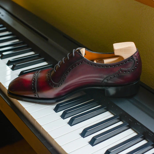 Red-brown fashion lace-up business formal leather shoes